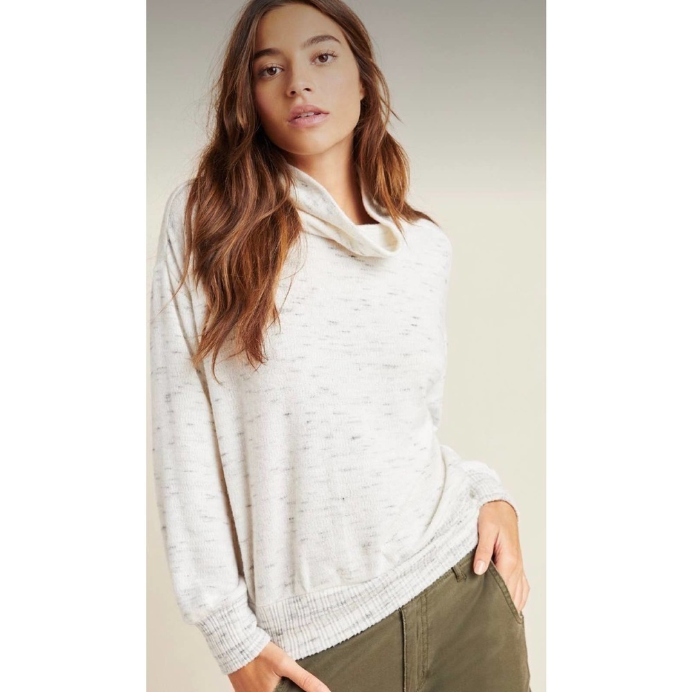 Anthropologie Darcy Cowl Neck Pullover Size XS heathered white/gray